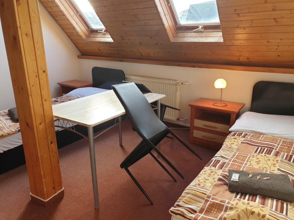 Apartmany Chodov Prága Szoba fotó